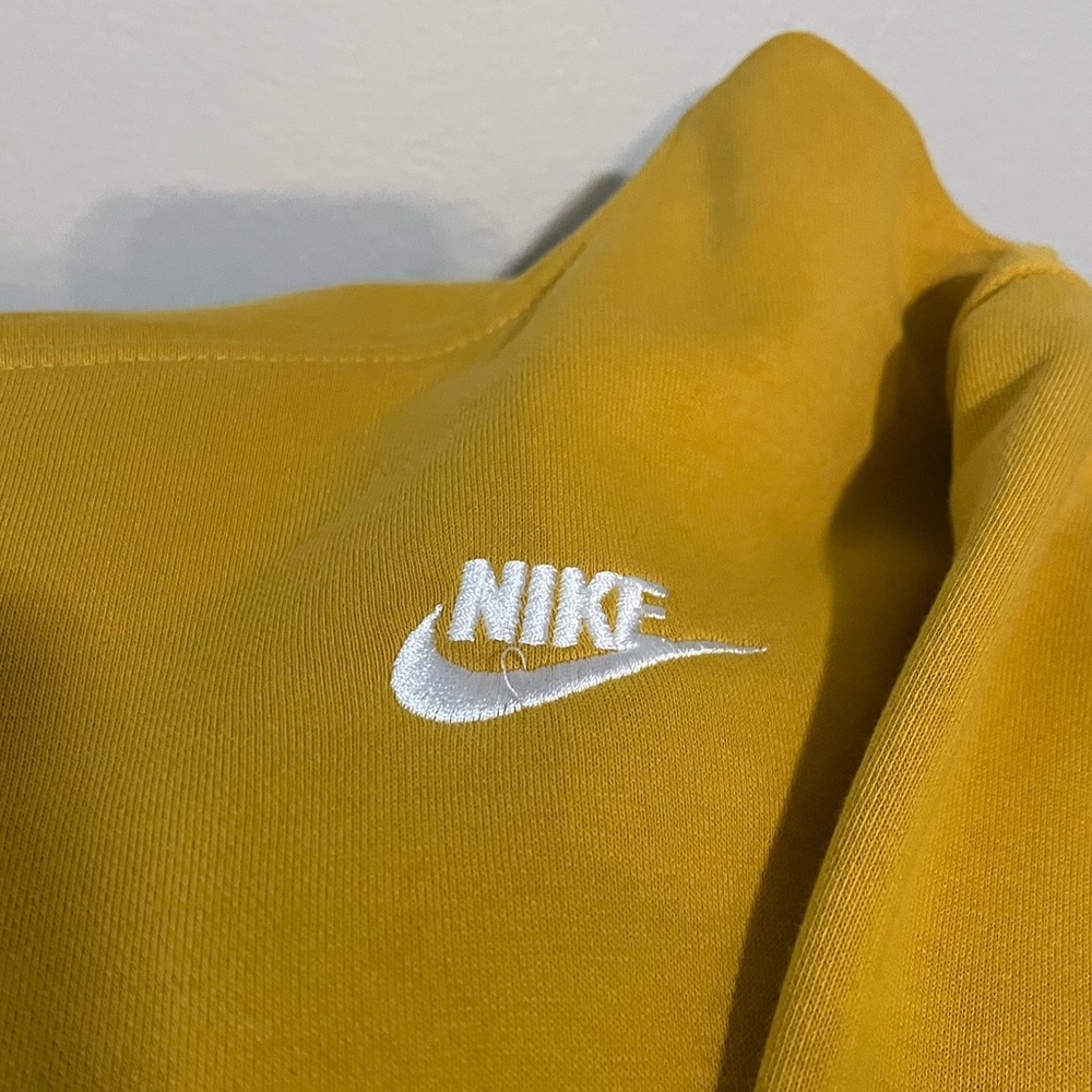 Mustard yellow Nike cropped hoodie